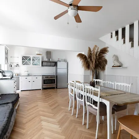 Ferienhaus Ebi Vacation - *